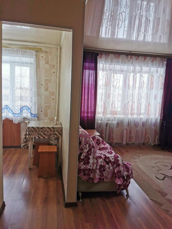 1 комн апартаменты в центре Костанай Экстерьер фото